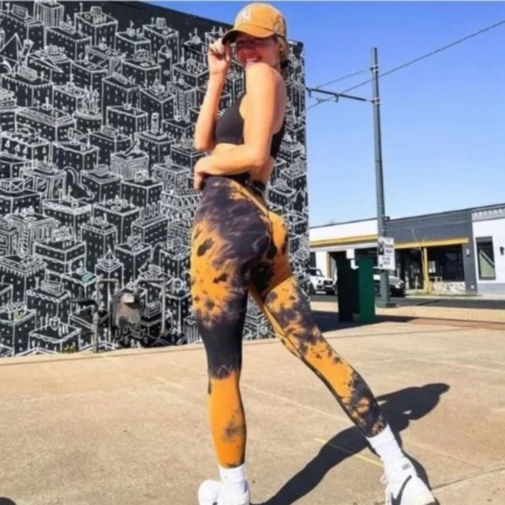 Vitality dust devil cloud legging sold out Limited Edition